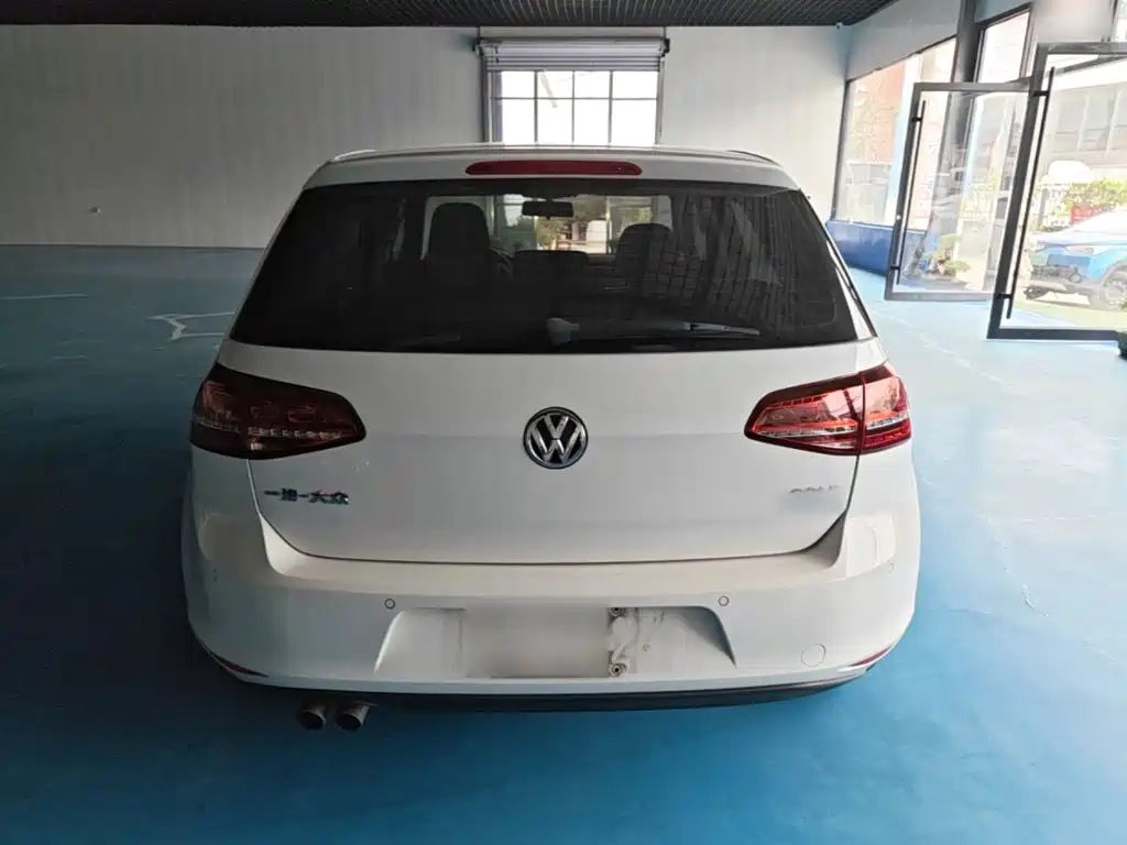 Volkswagen Golf — миниатюра 6