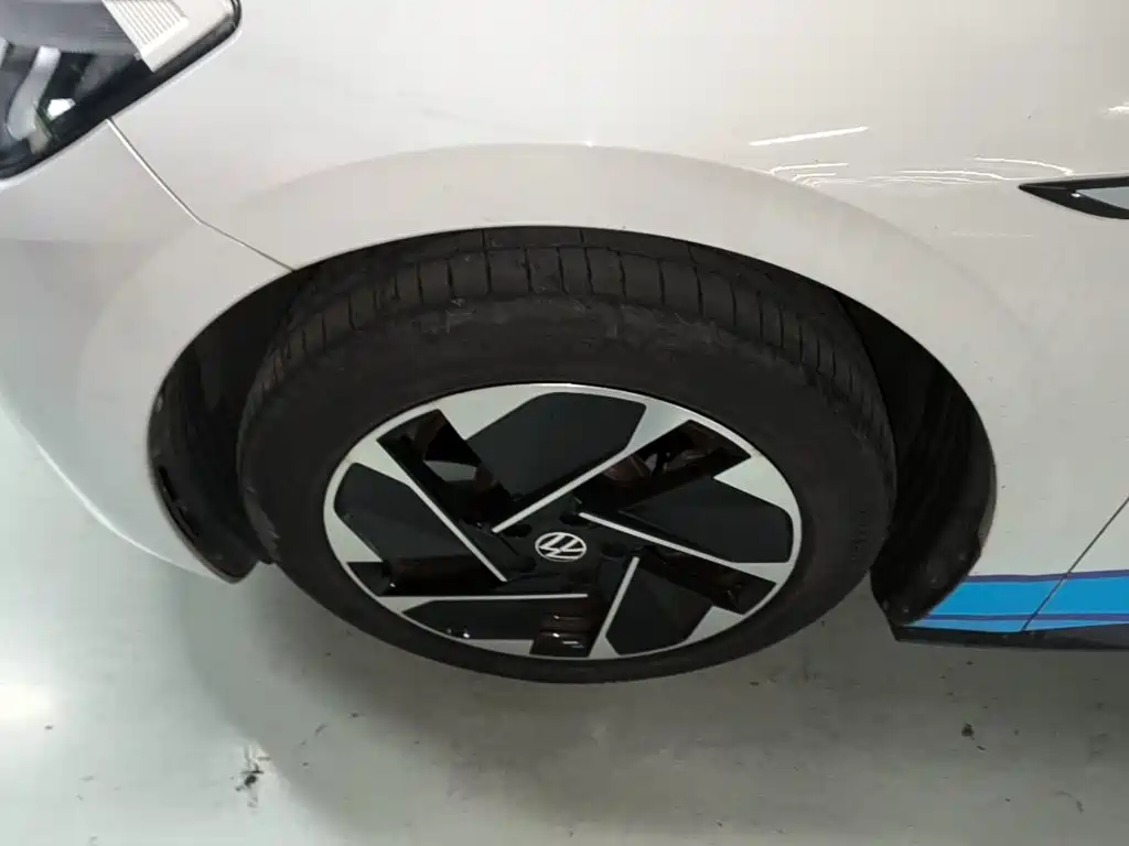 Volkswagen ID.3 — миниатюра 23