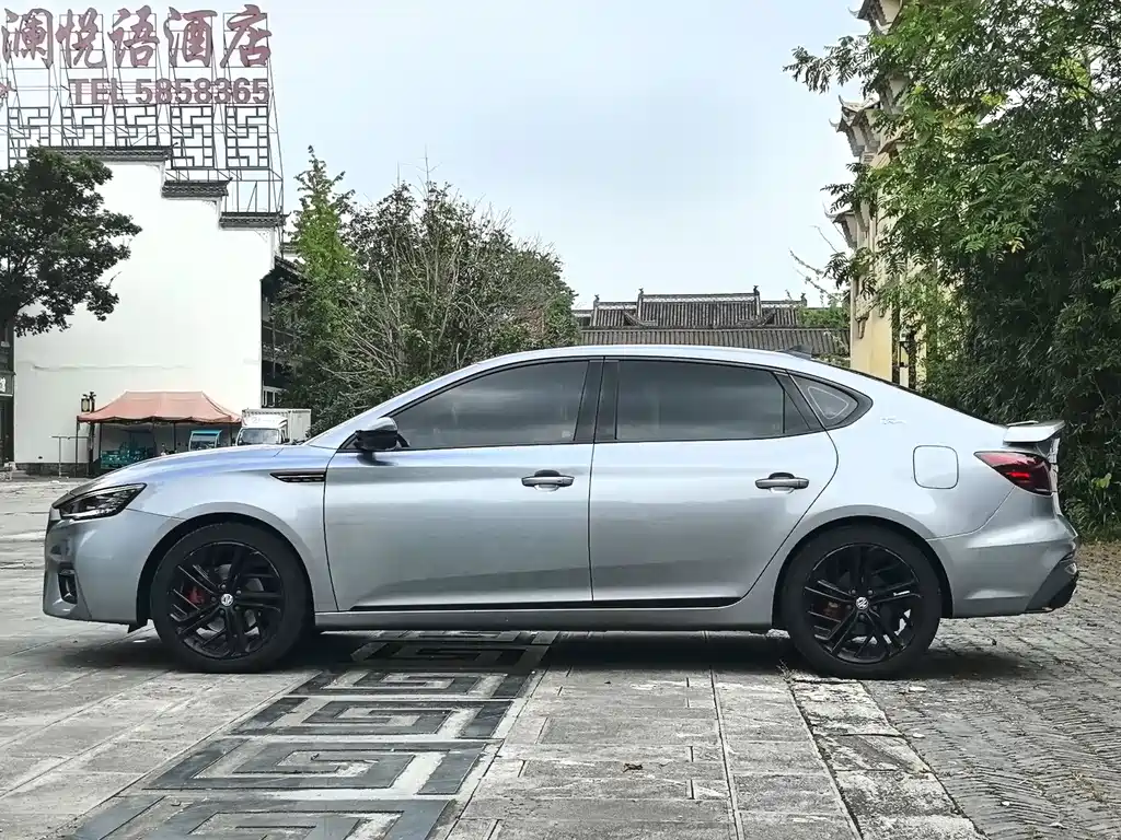 MG MG6 — миниатюра 4