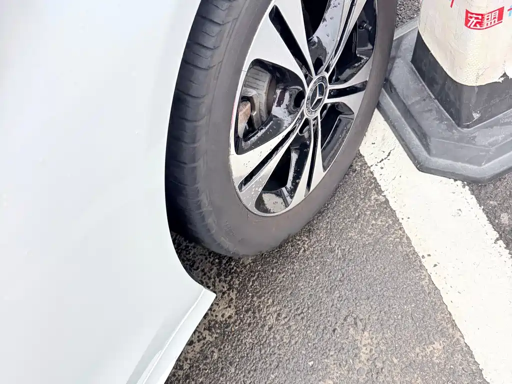 Mercedes-Benz C-Class (Import) — миниатюра 15