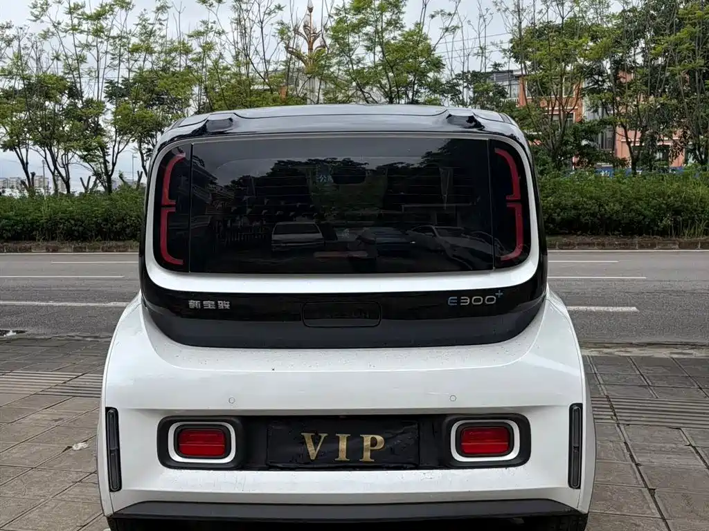 Baojun E300 2020 Plus