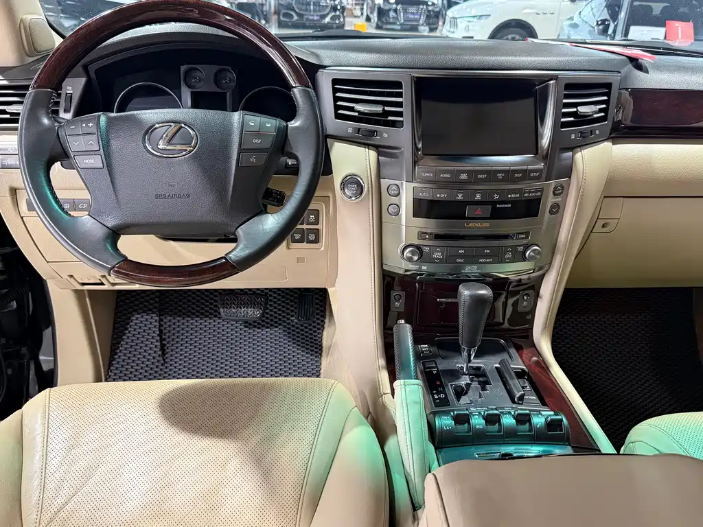 Lexus LX — фотографии объявления, Фото 11