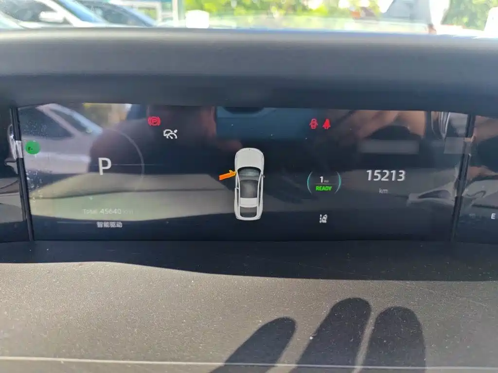 Changan UNI-V iDD — миниатюра 4