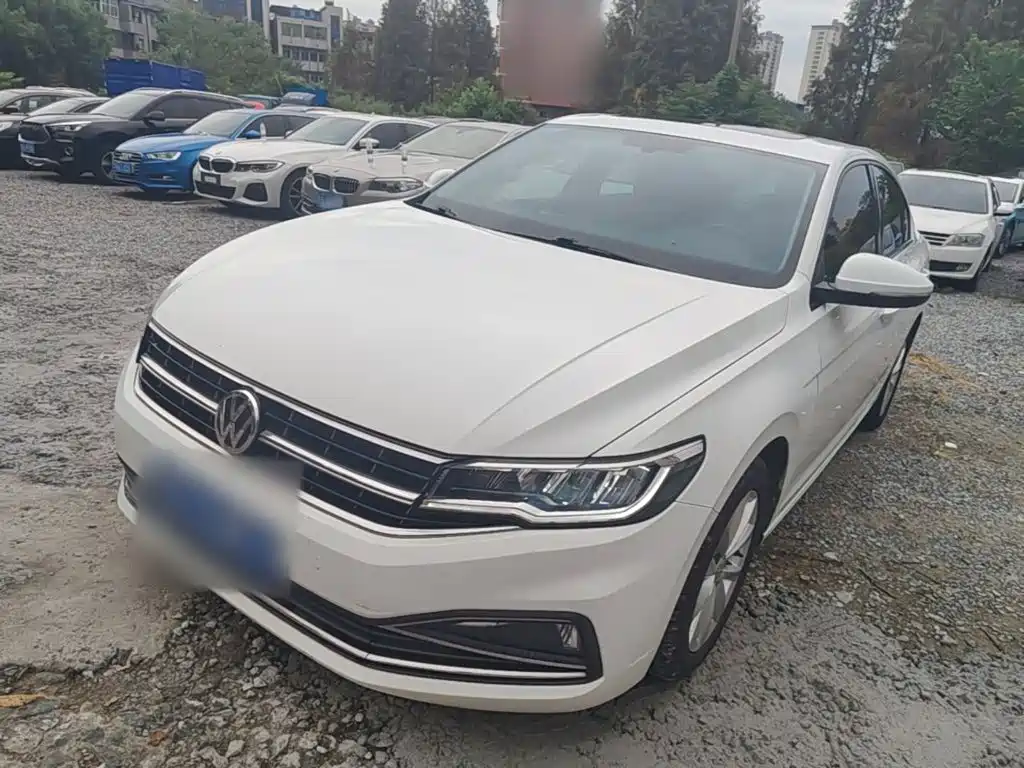 Volkswagen Bora — миниатюра 2