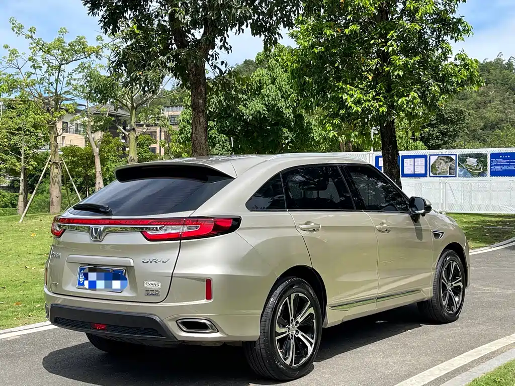 Honda UR-V — миниатюра 9