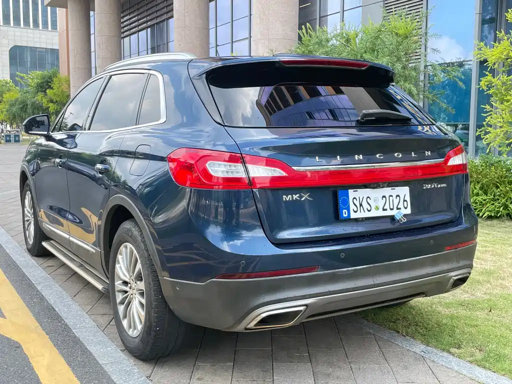 Lincoln MKX — миниатюра 4
