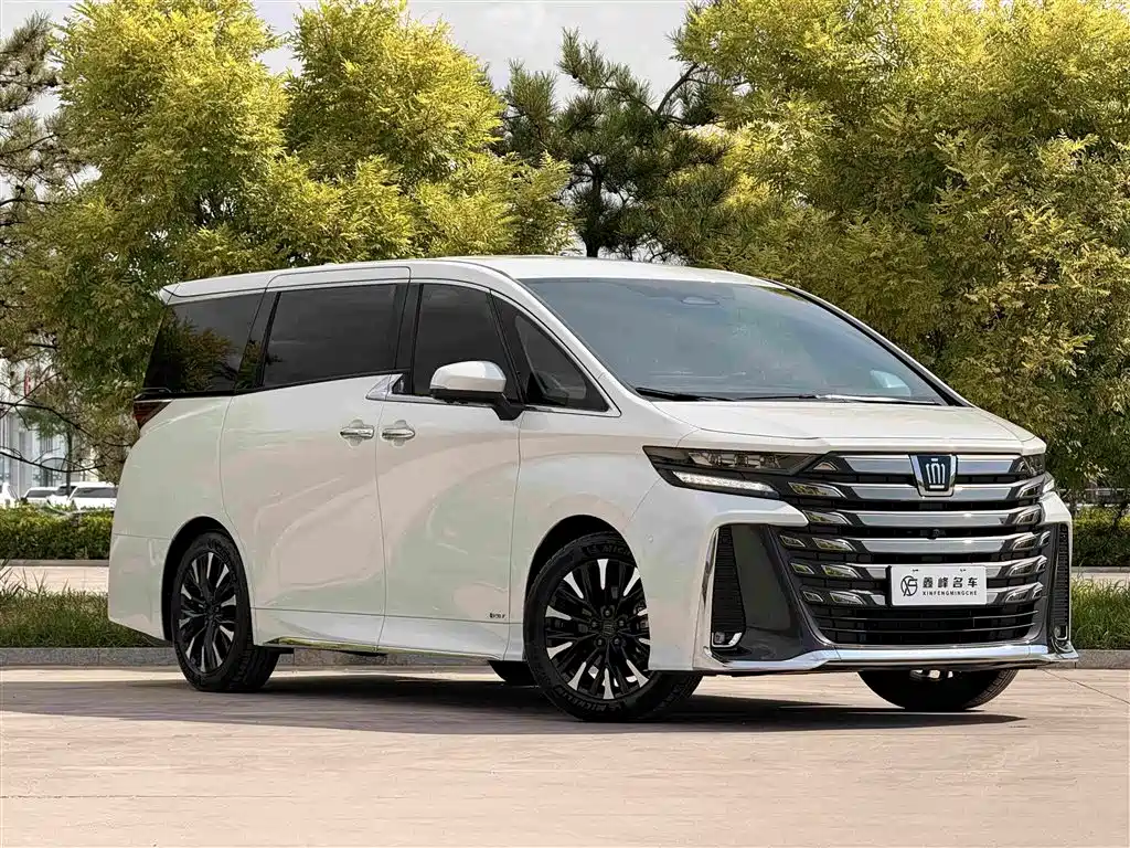 Toyota Vellfire 2024 2.5L Executive