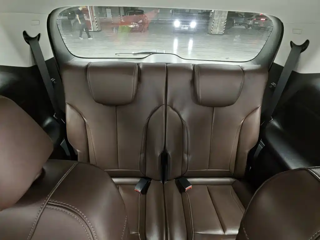 Buick GL6 — миниатюра 18