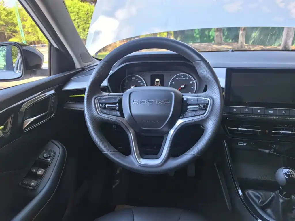 Roewe i5 — миниатюра 11