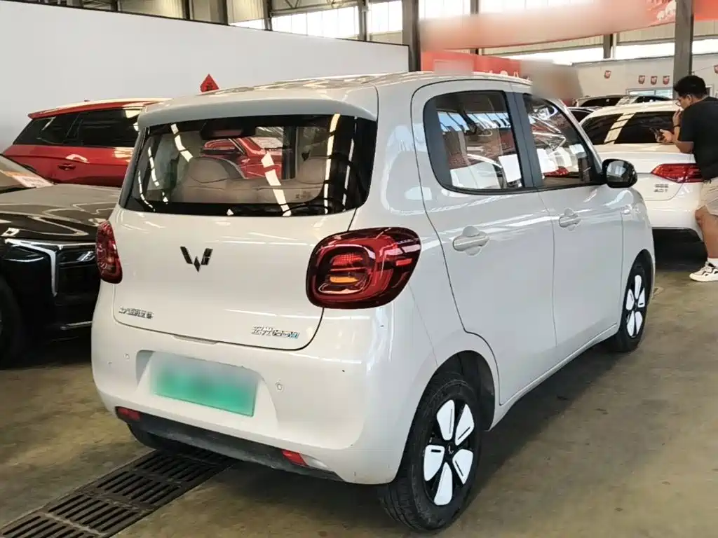 Wuling MINIEV — миниатюра 7