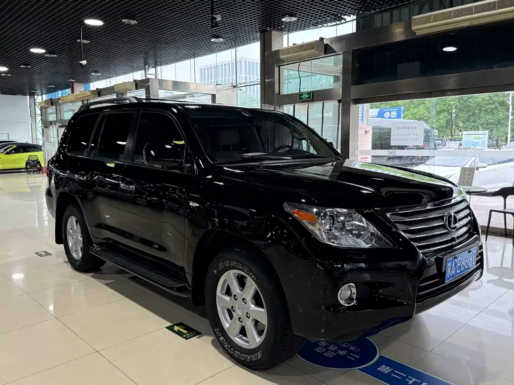 Lexus LX 2012 570