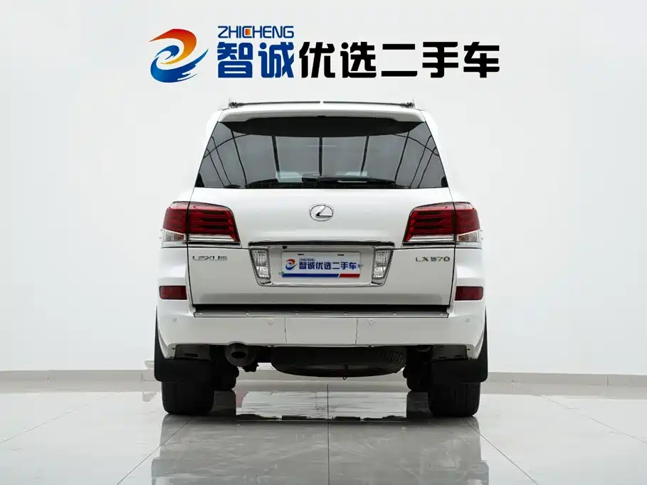 Lexus LX — миниатюра 4