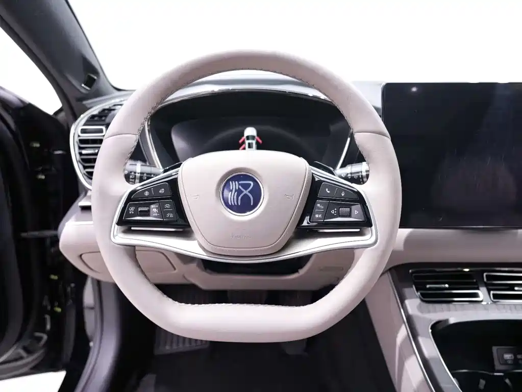 BYD Han — миниатюра 24