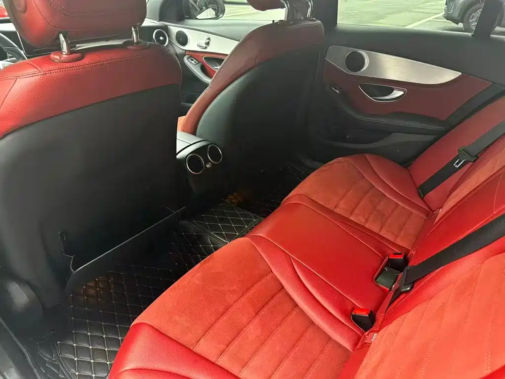 Mercedes-Benz C-Class — миниатюра 17