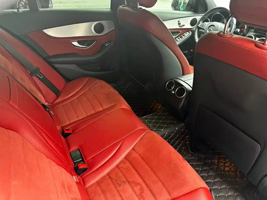 Mercedes-Benz C-Class — миниатюра 16