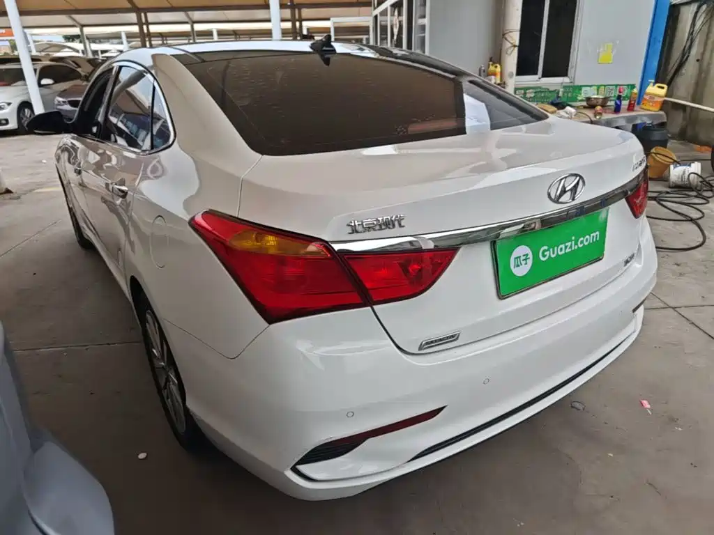 Hyundai Mistra — миниатюра 5
