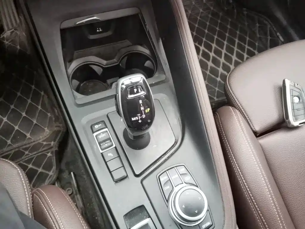 BMW X1 — миниатюра 14