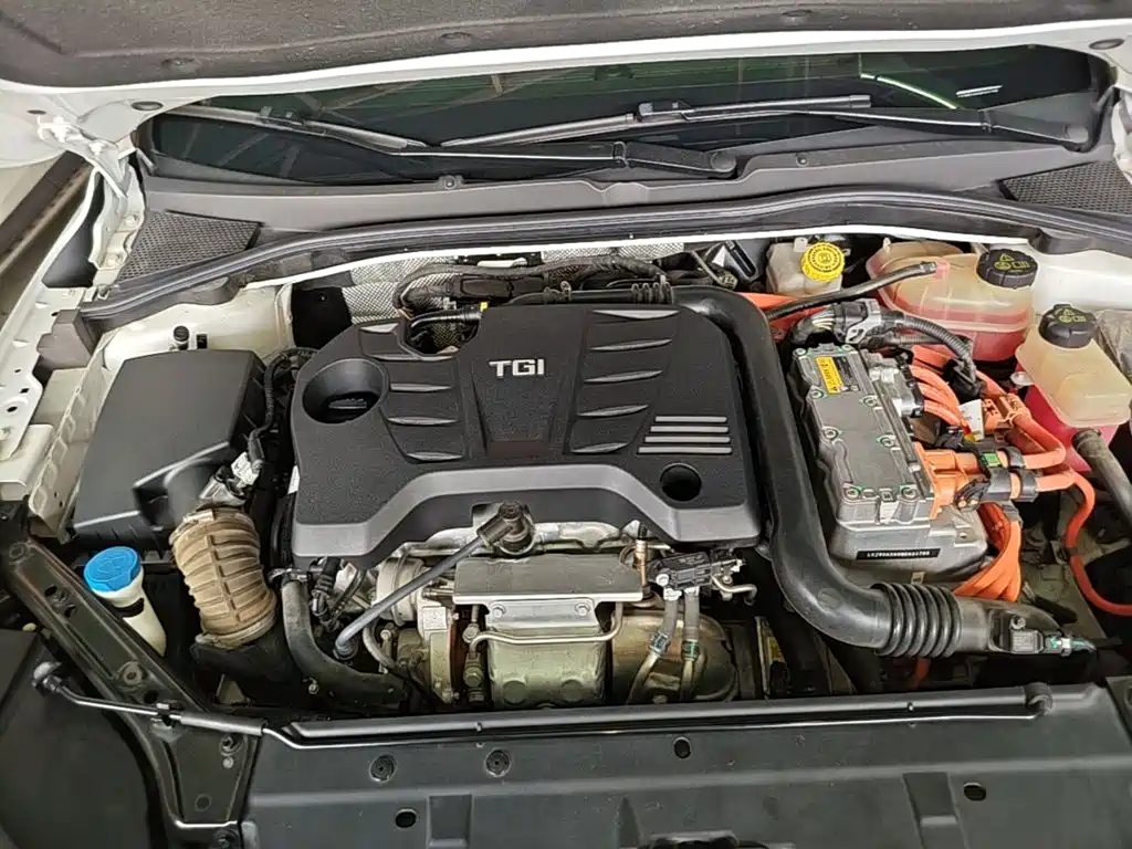 Roewe i6 MAX New Energy — миниатюра 20