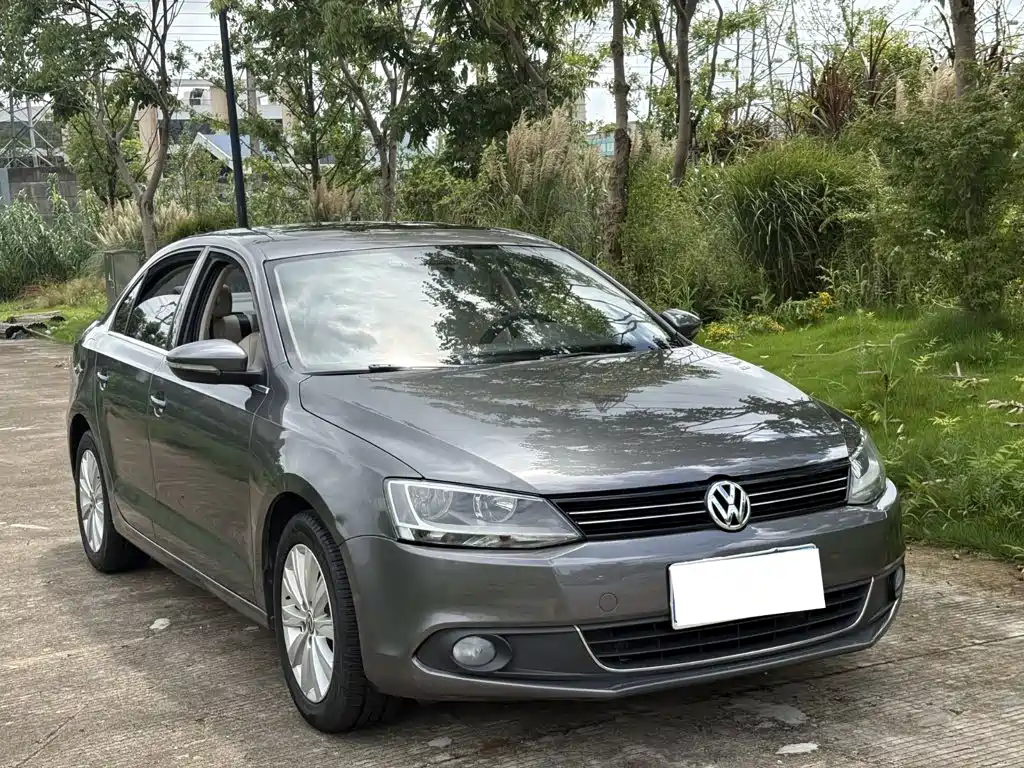 Volkswagen Sagitar — миниатюра 3