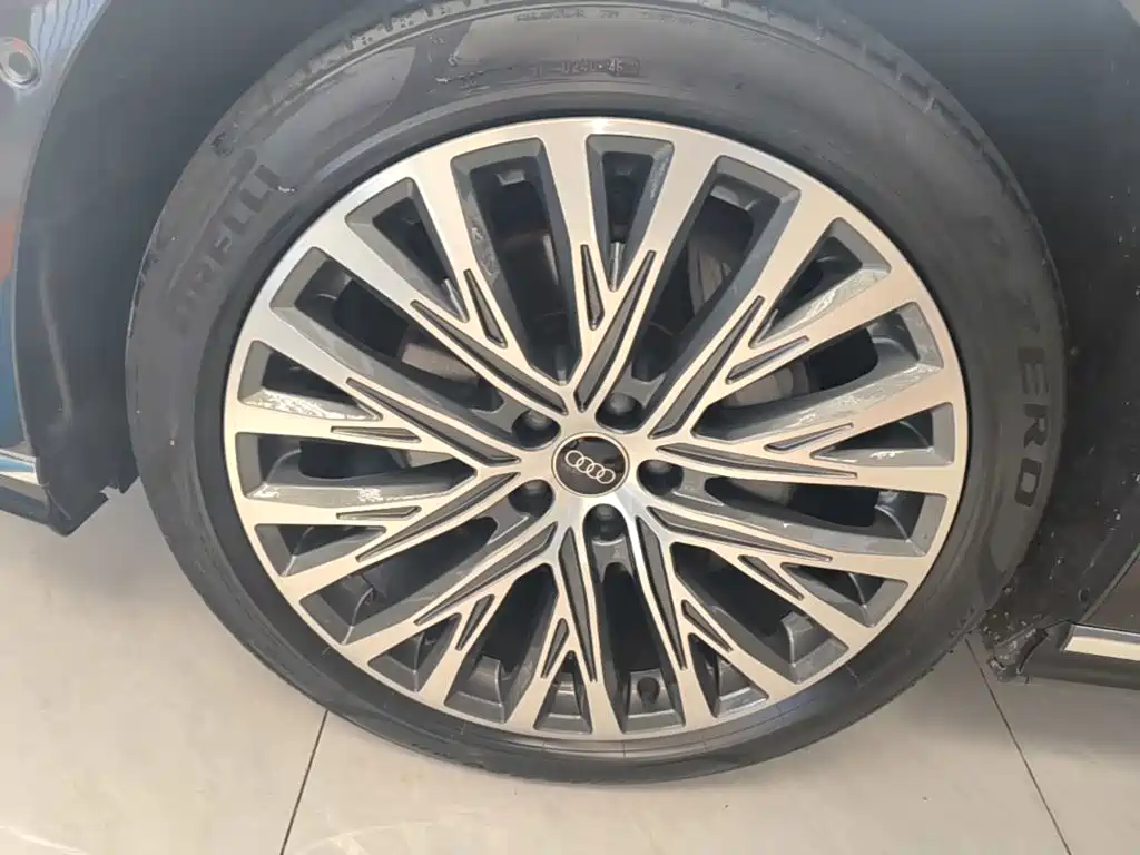 Audi A8 — миниатюра 23