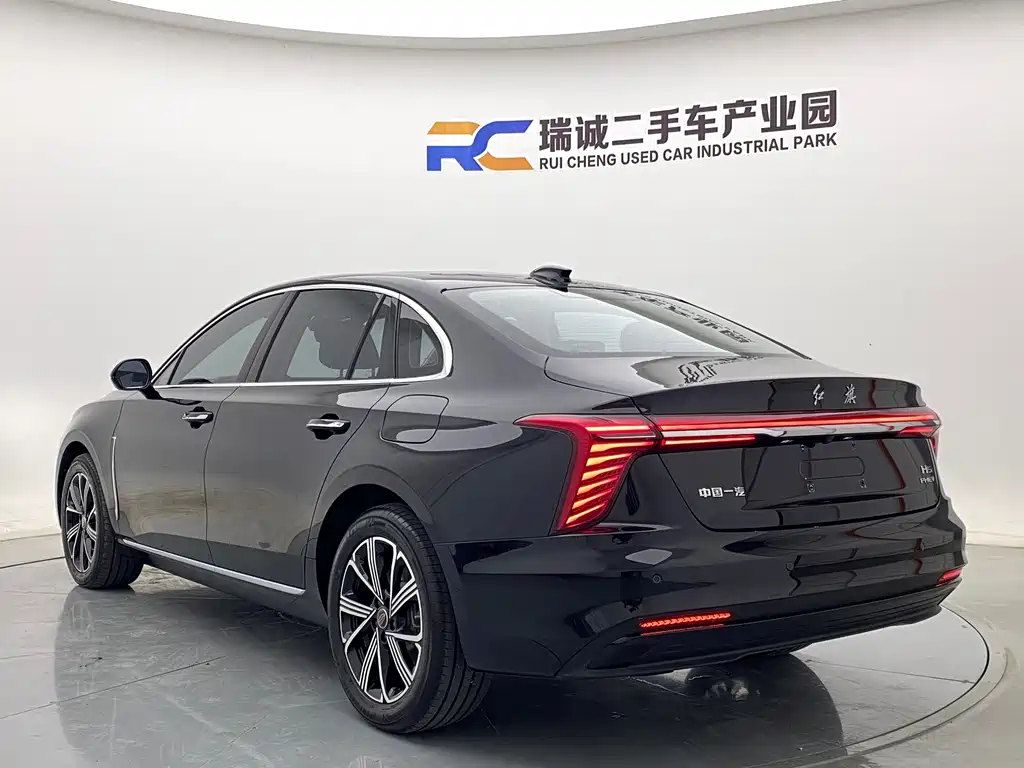 Hongqi Hongqi H5 PHEV — миниатюра 7