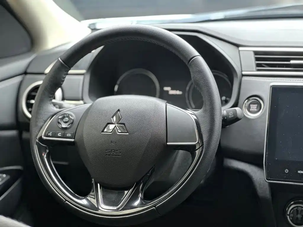 Mitsubishi ASX — миниатюра 13