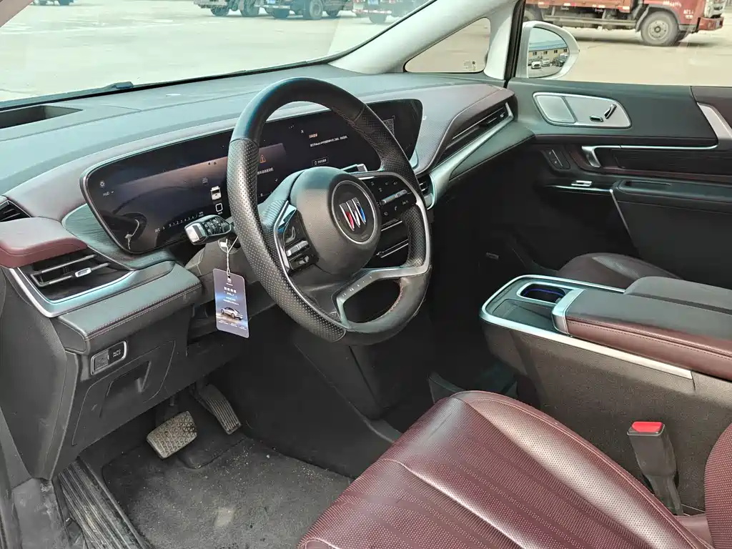 Buick Century 2023 2.0T мест