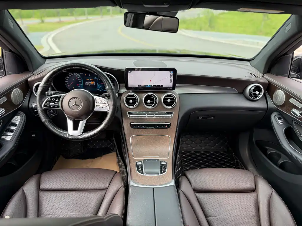 Mercedes-Benz GLC 2022 GLC 300 L 4MATIC