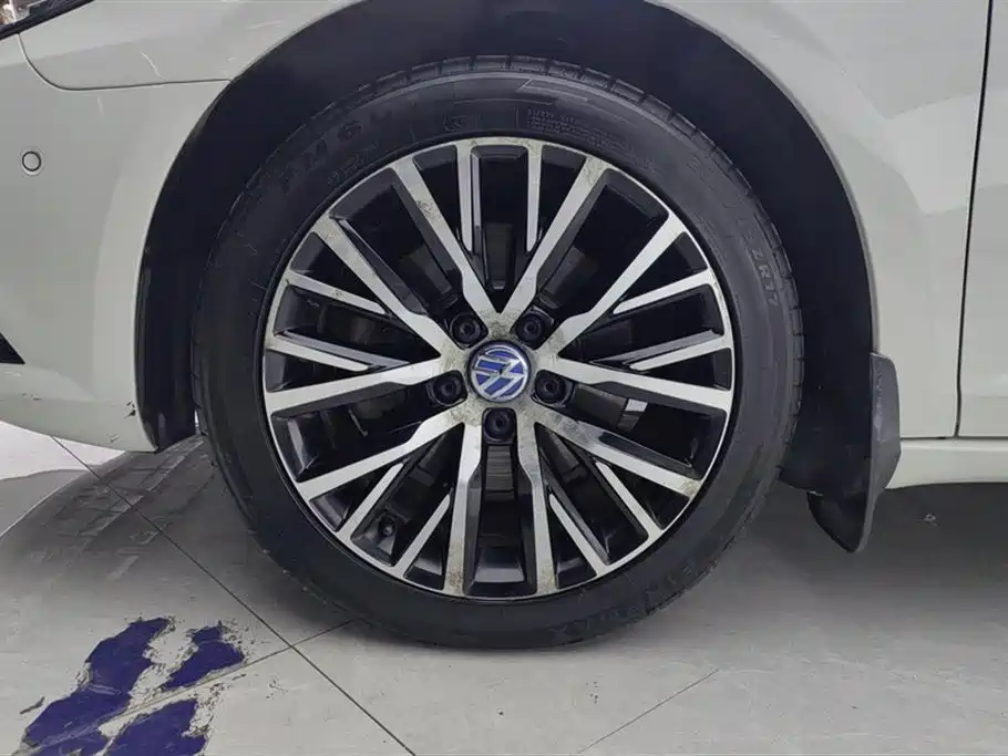 Volkswagen FAW - Passat CC CC 2016 2.0TSI