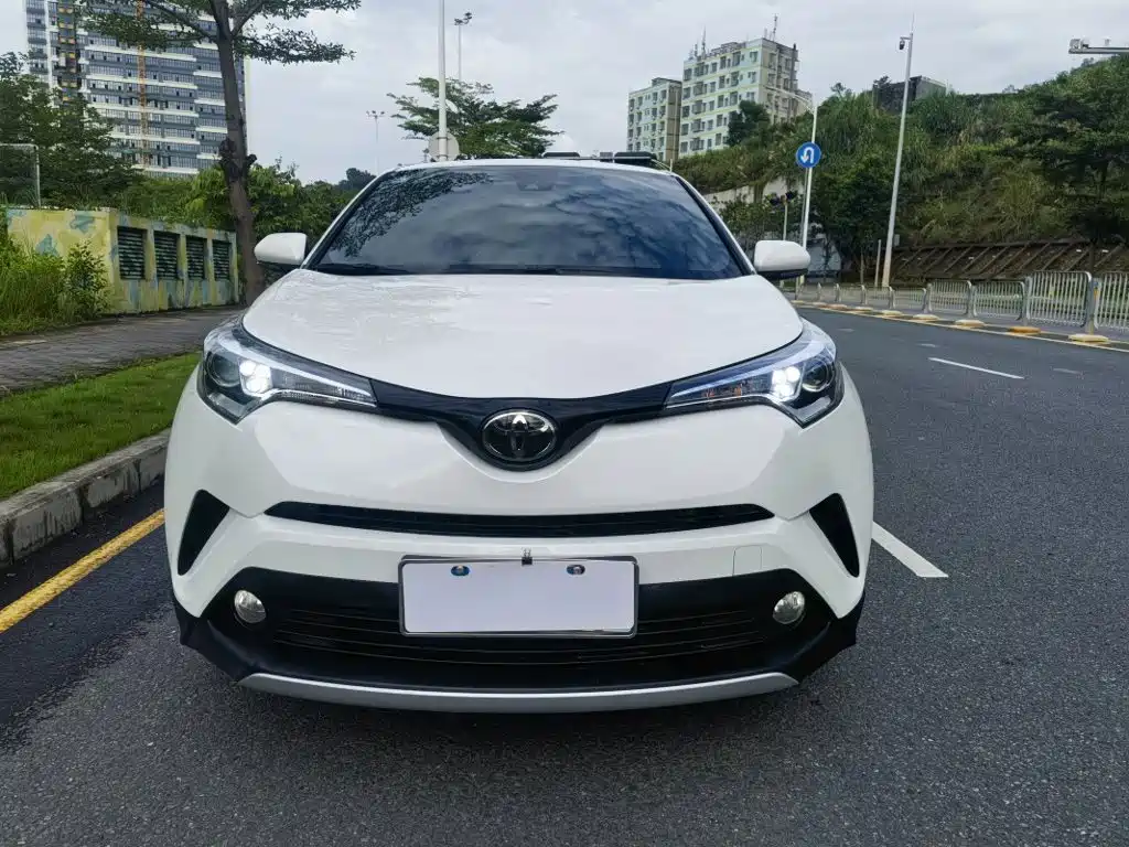 Toyota IZOA — миниатюра 2