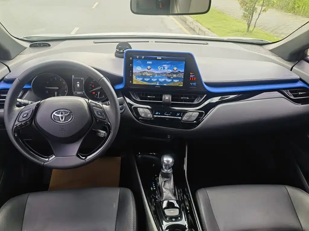 Toyota IZOA — миниатюра 14
