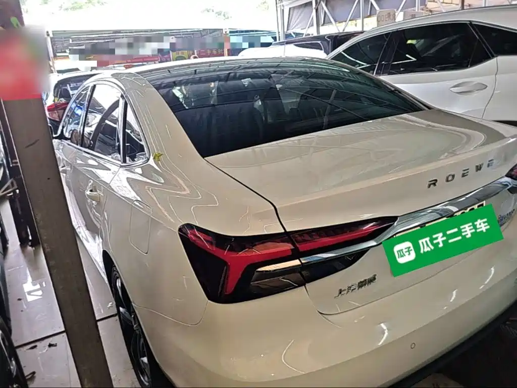 Roewe i6 MAX New Energy — миниатюра 5