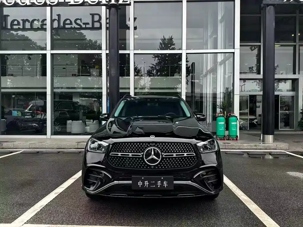 Mercedes-Benz GLE (Import) — миниатюра 2