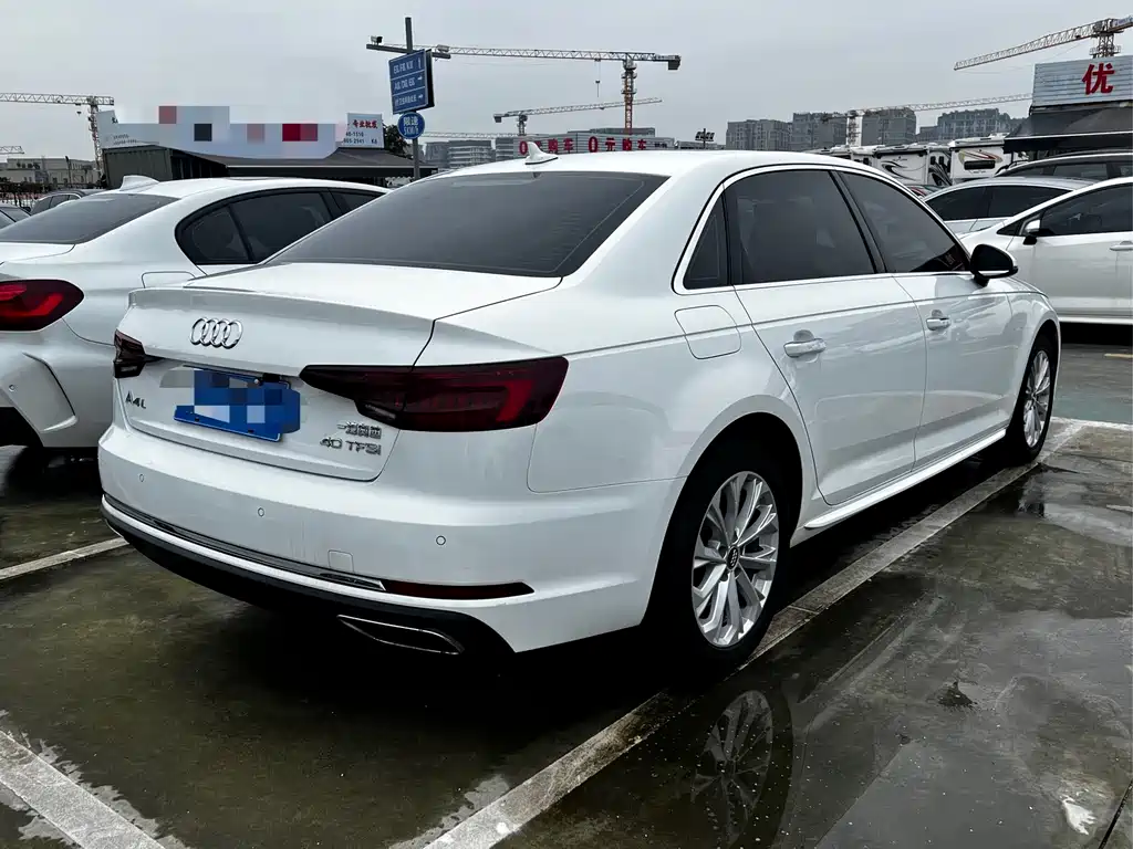 Audi A4L — миниатюра 11