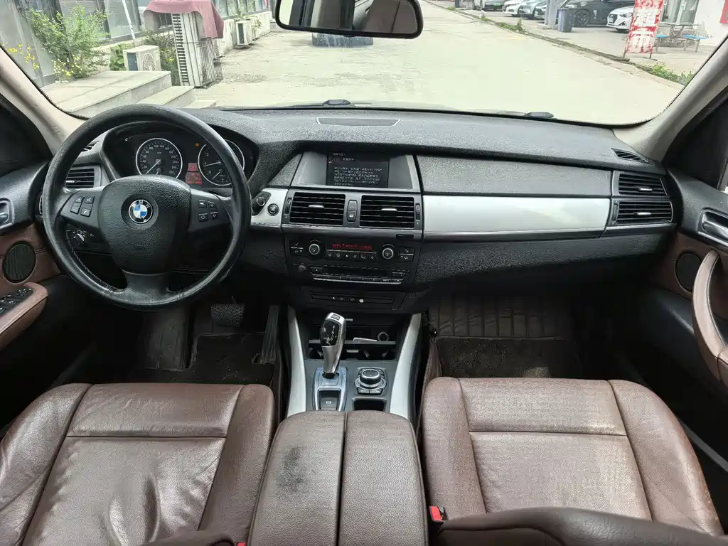 BMW X5 (Import) — миниатюра 8