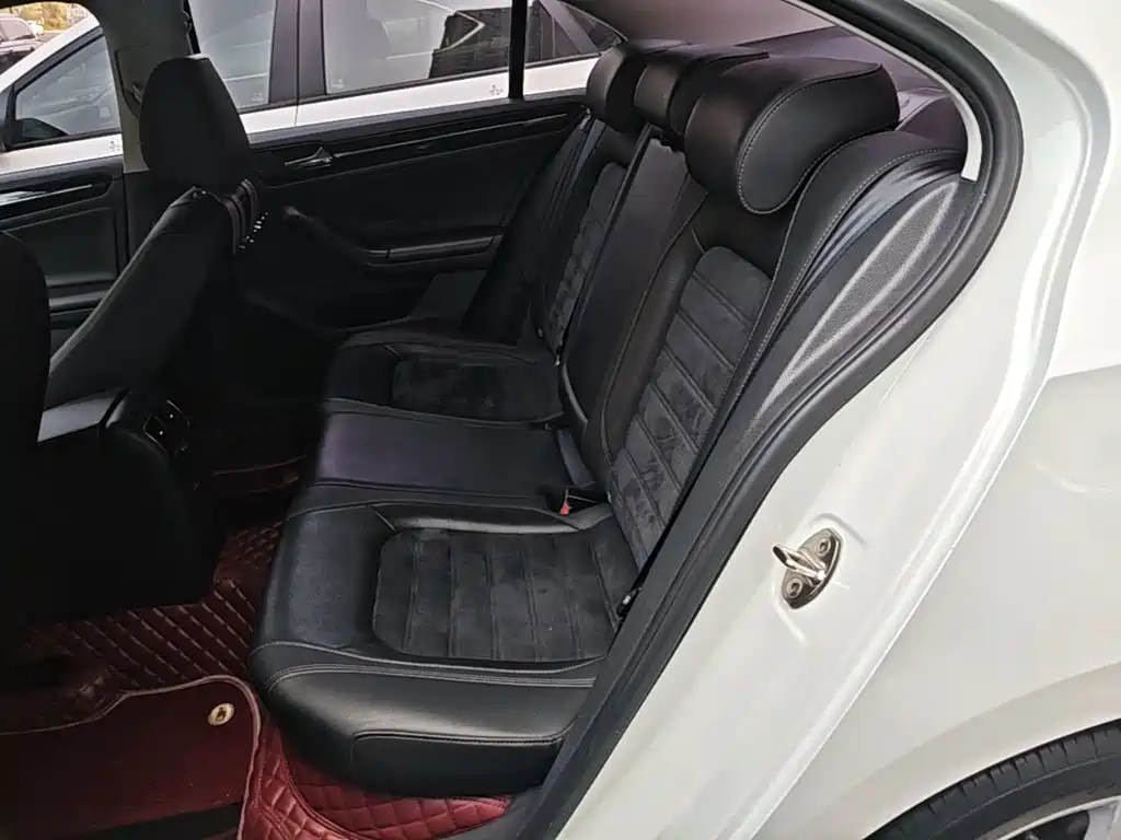 Volkswagen Sagitar — миниатюра 17