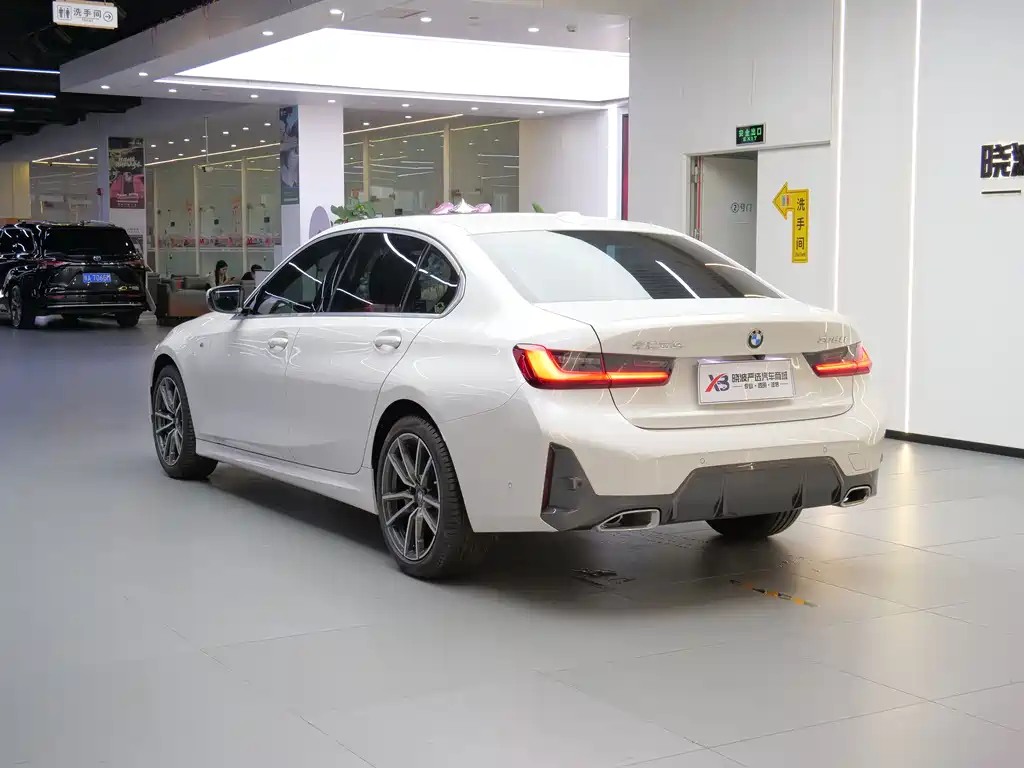 BMW 3 Series 3 2024 325Li M Sport