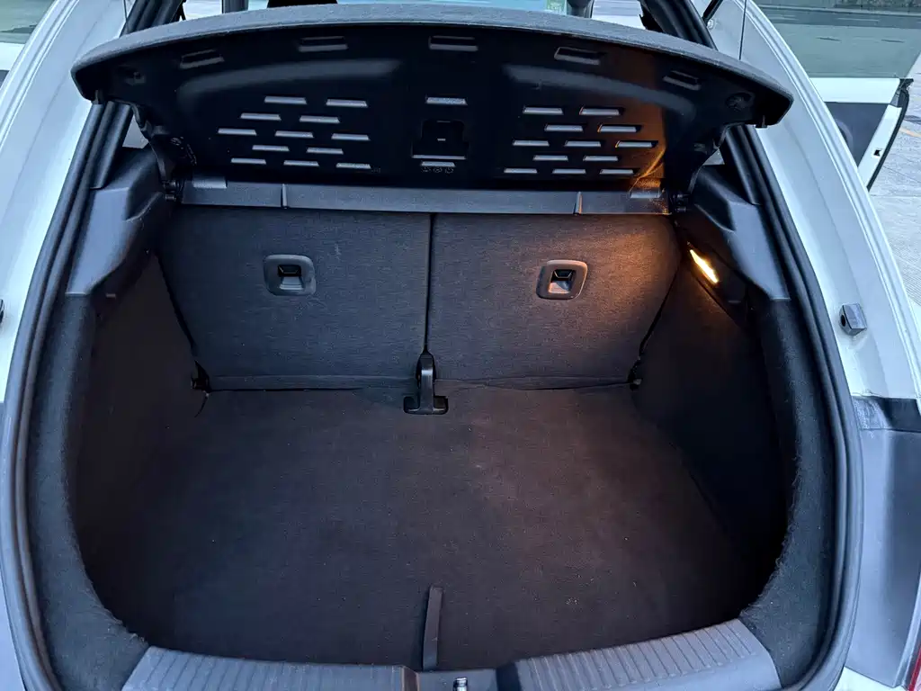 Volkswagen Beetle — миниатюра 10
