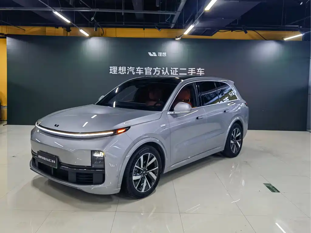 Li Auto Li L8 2024