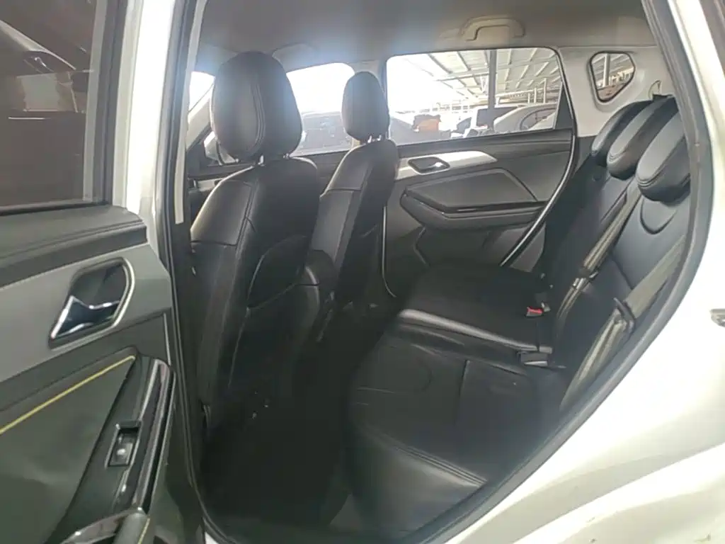 BAIC X3 — миниатюра 17
