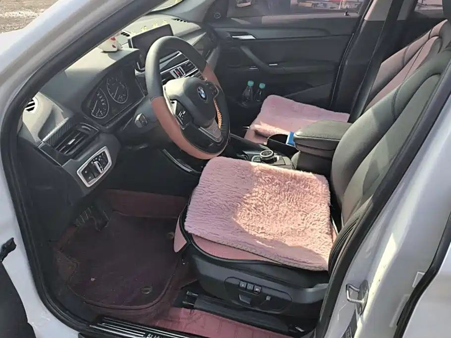 BMW X1 — миниатюра 9