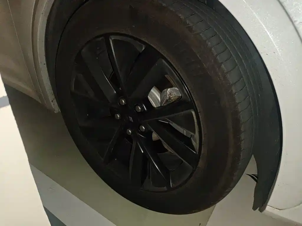 Li Auto Li L7 — миниатюра 24