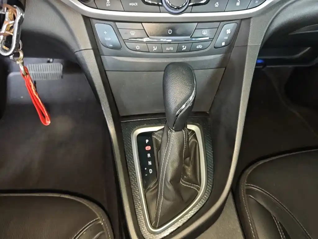 Buick Excelle — миниатюра 14