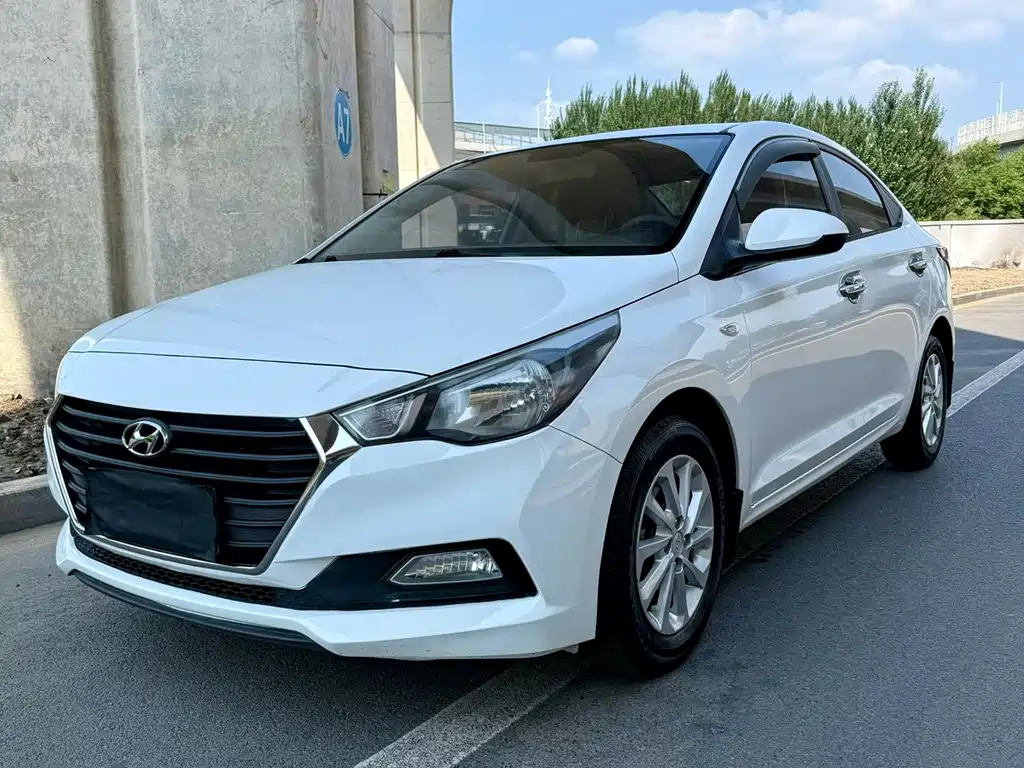 Hyundai Verna
