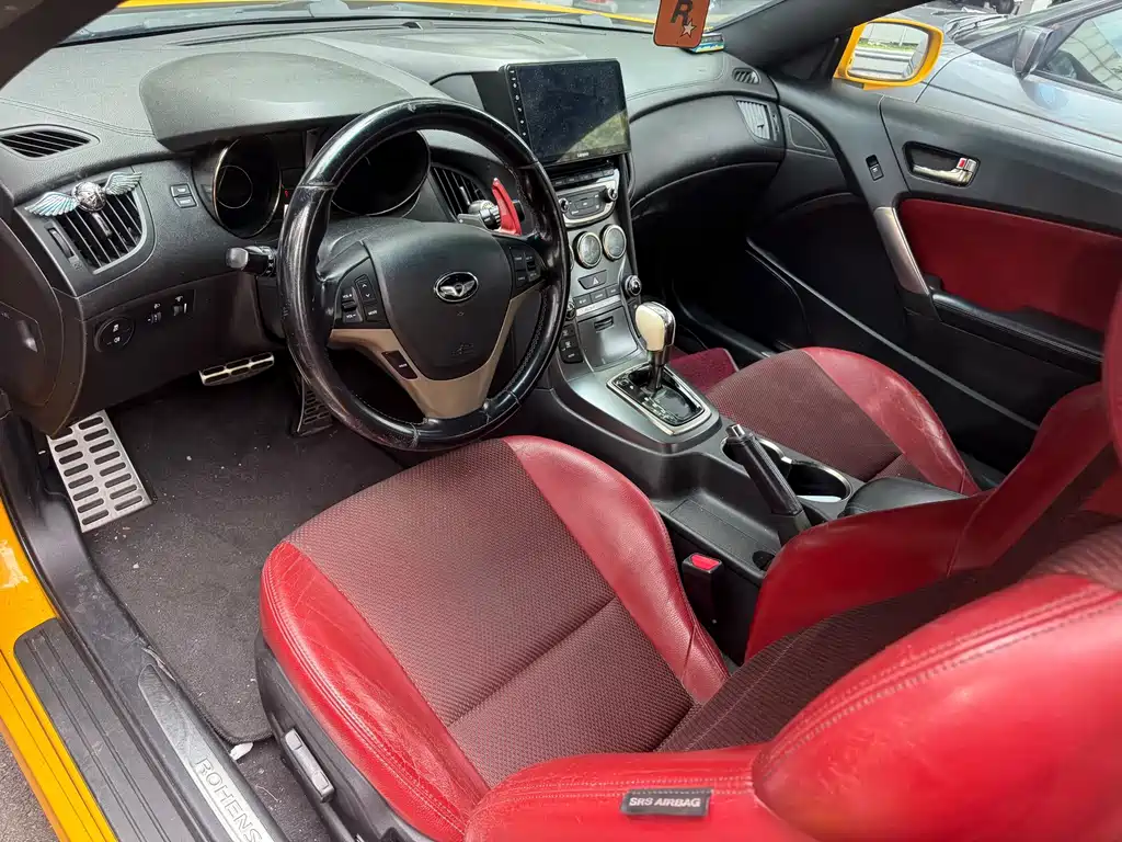 Hyundai Genesis Coupe — миниатюра 4
