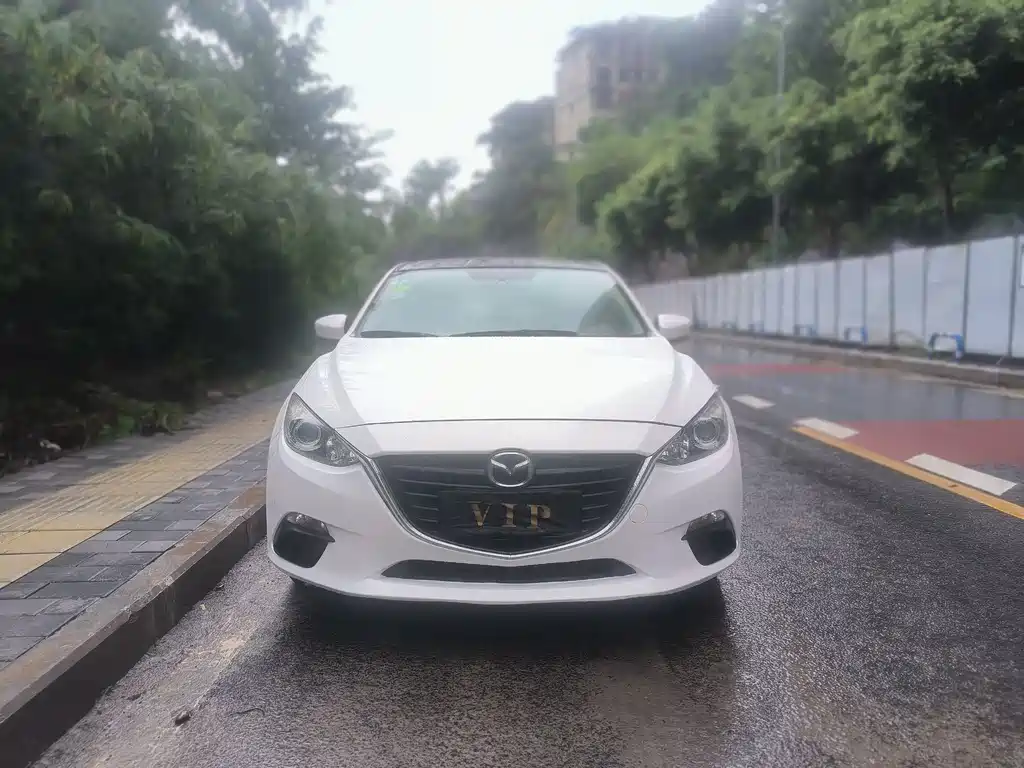 Mazda Mazda3 3 2014 1.5L AT Comfort