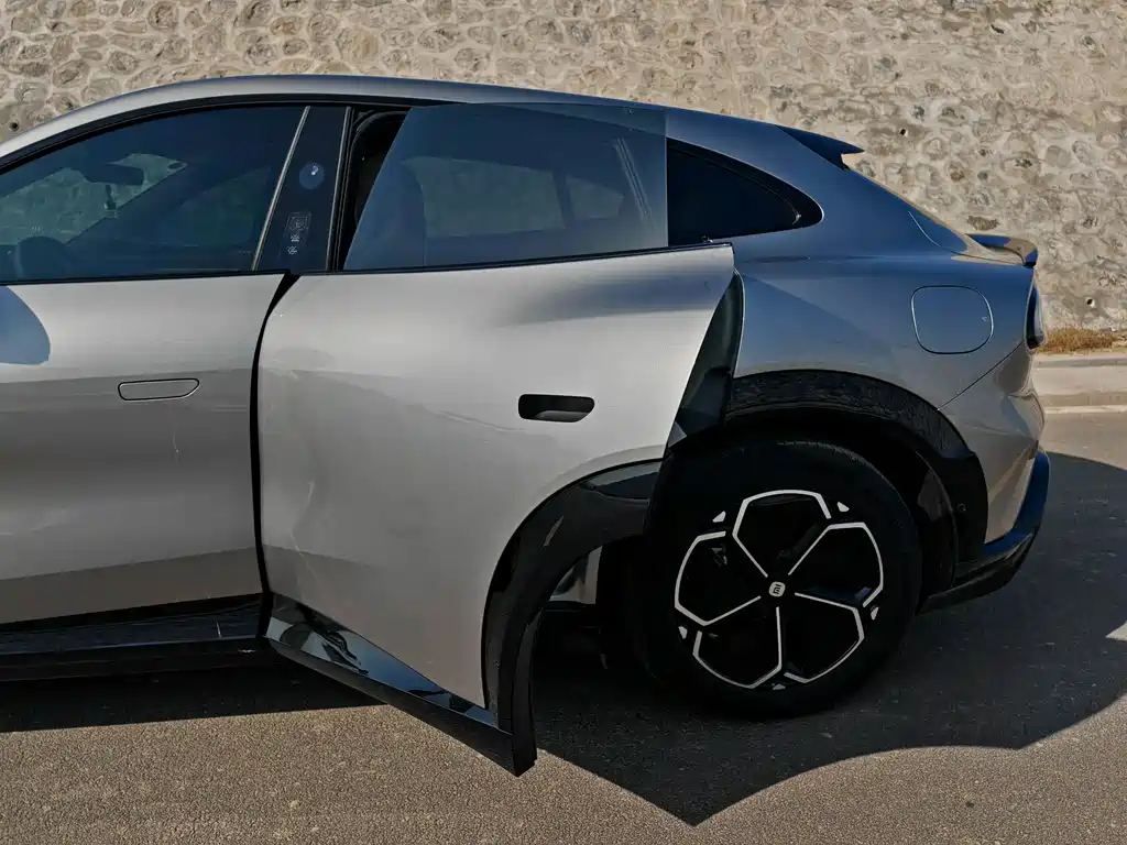 XIAOMI CAR XIAOMI YU7