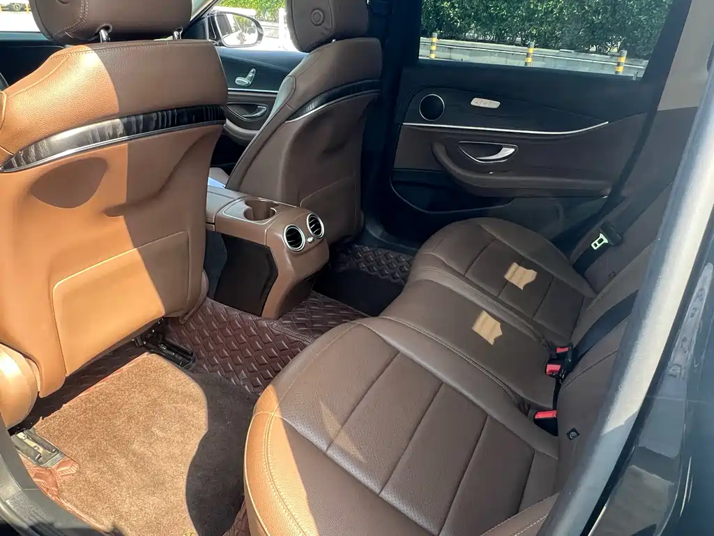 Mercedes-Benz E-Class E 2020 E 260 L Sport