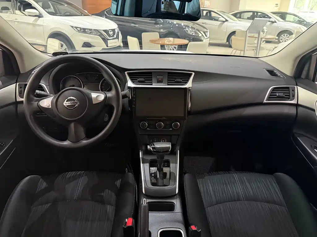 Nissan Sylphy 2022 1.6XE CVT Comfort