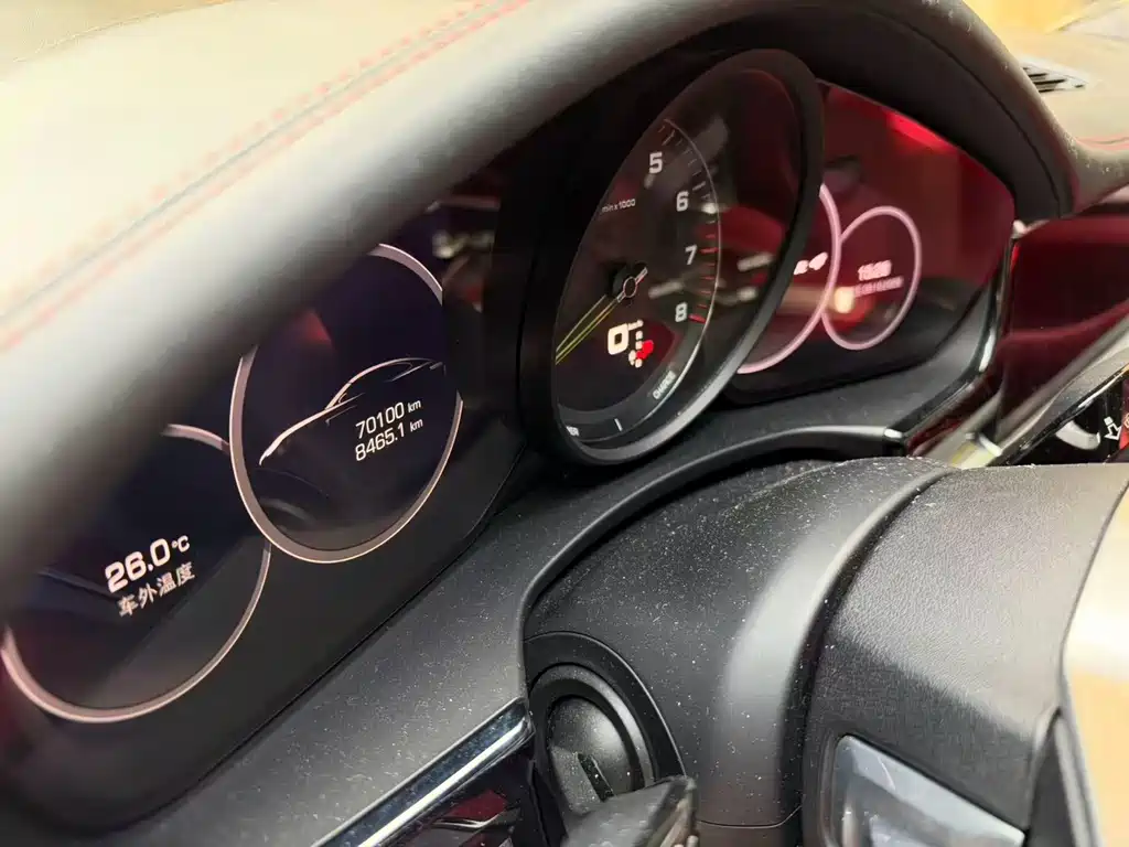 Porsche Panamera Hybrid — миниатюра 9